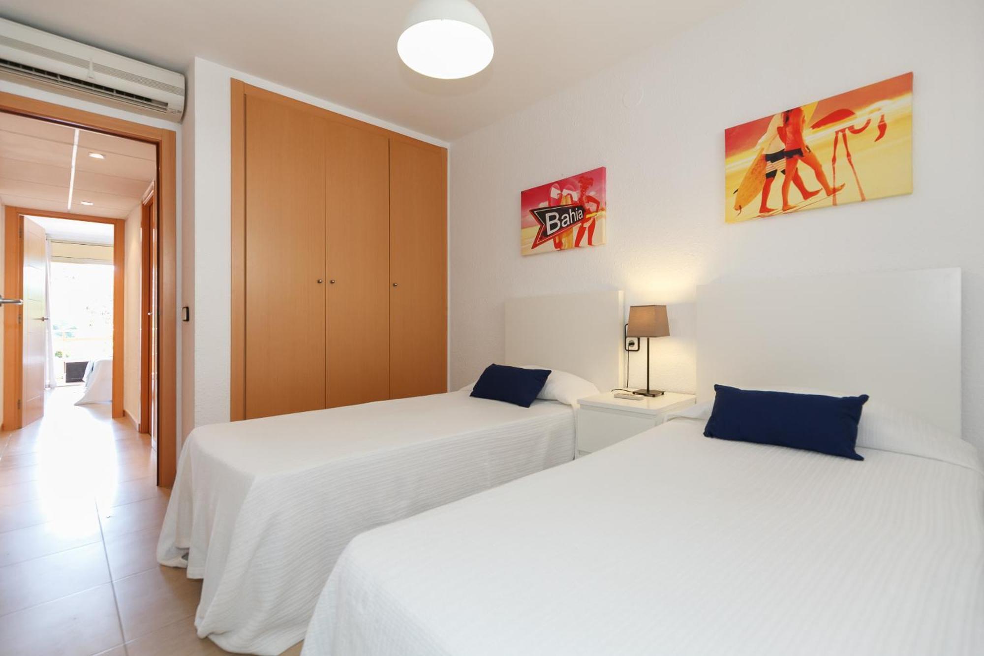 Uhc Playamero Family Complex Aacc Salou Room photo