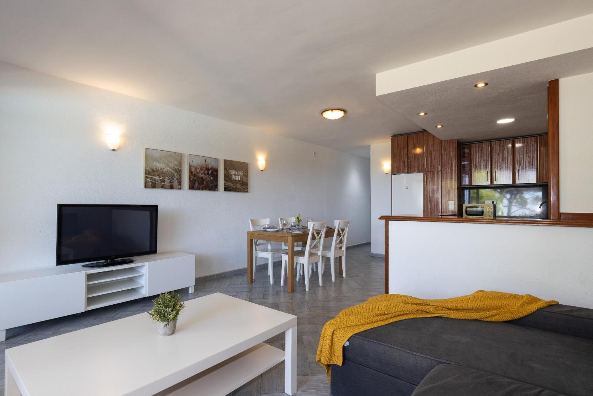 Uhc Playamero Family Complex Aacc Salou Room photo